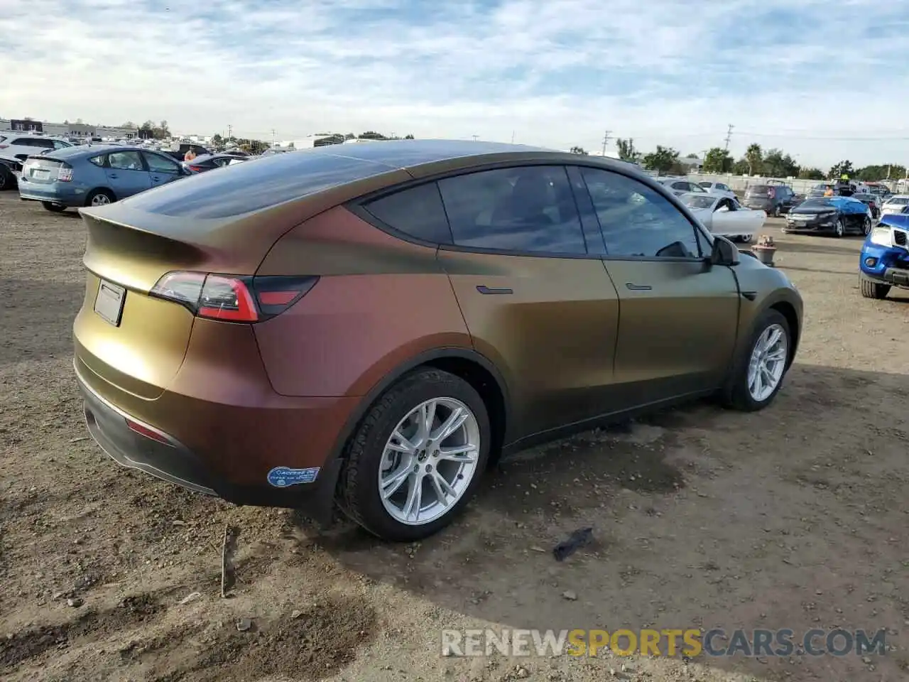 3 Photograph of a damaged car 5YJYGDEE3LF054490 TESLA MODEL Y 2020