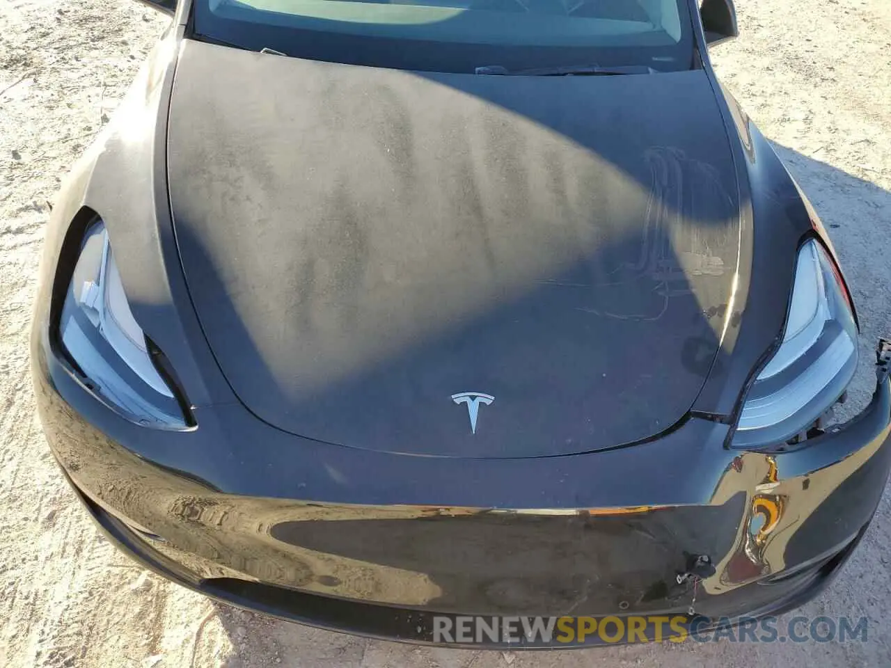 13 Photograph of a damaged car 5YJYGDEE3LF055137 TESLA MODEL Y 2020