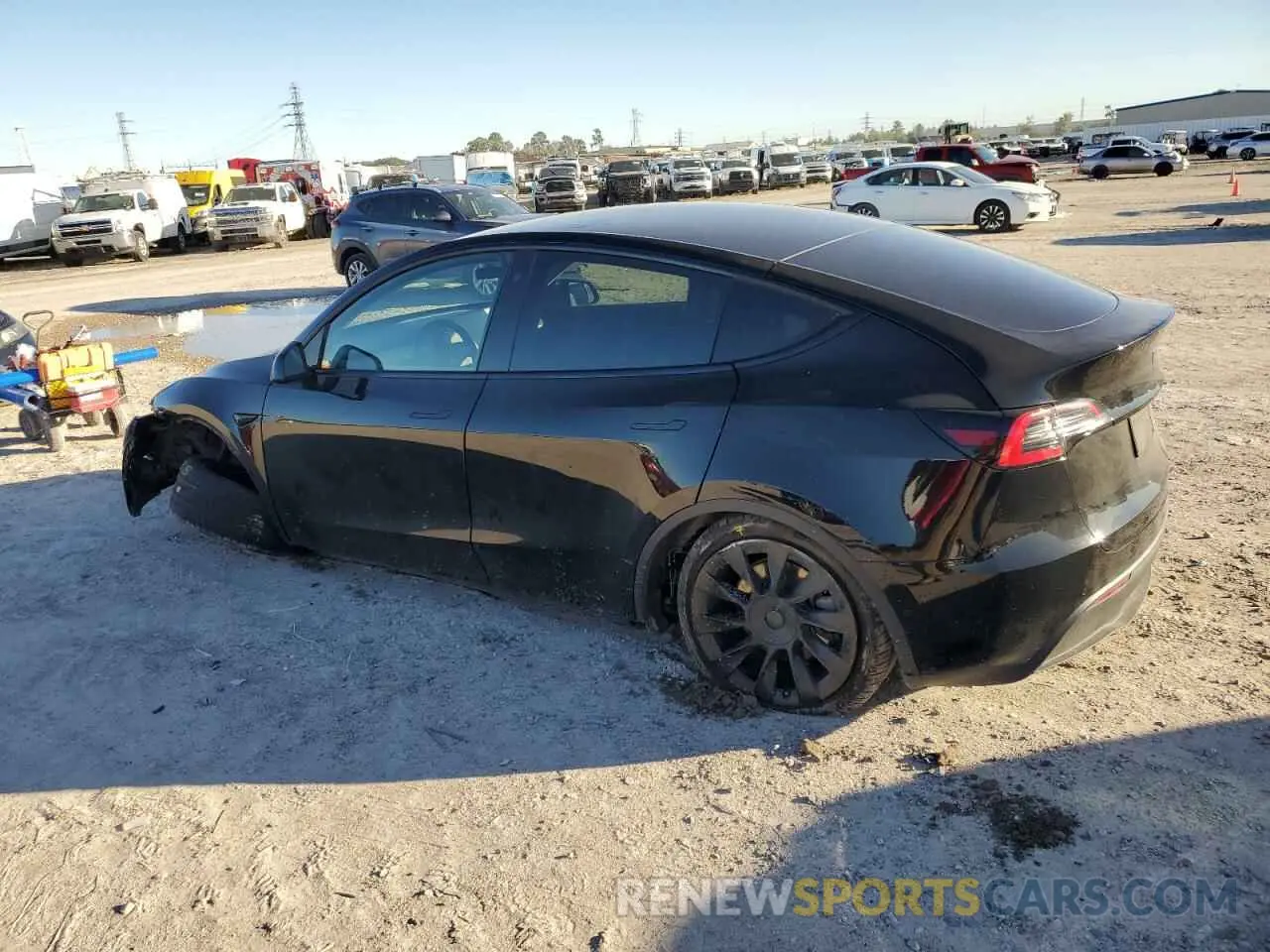 2 Photograph of a damaged car 5YJYGDEE3LF055137 TESLA MODEL Y 2020