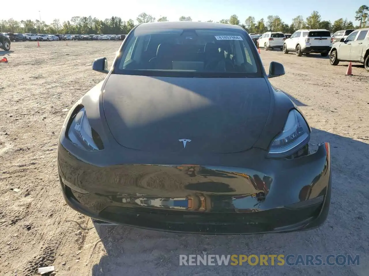 5 Photograph of a damaged car 5YJYGDEE3LF055137 TESLA MODEL Y 2020