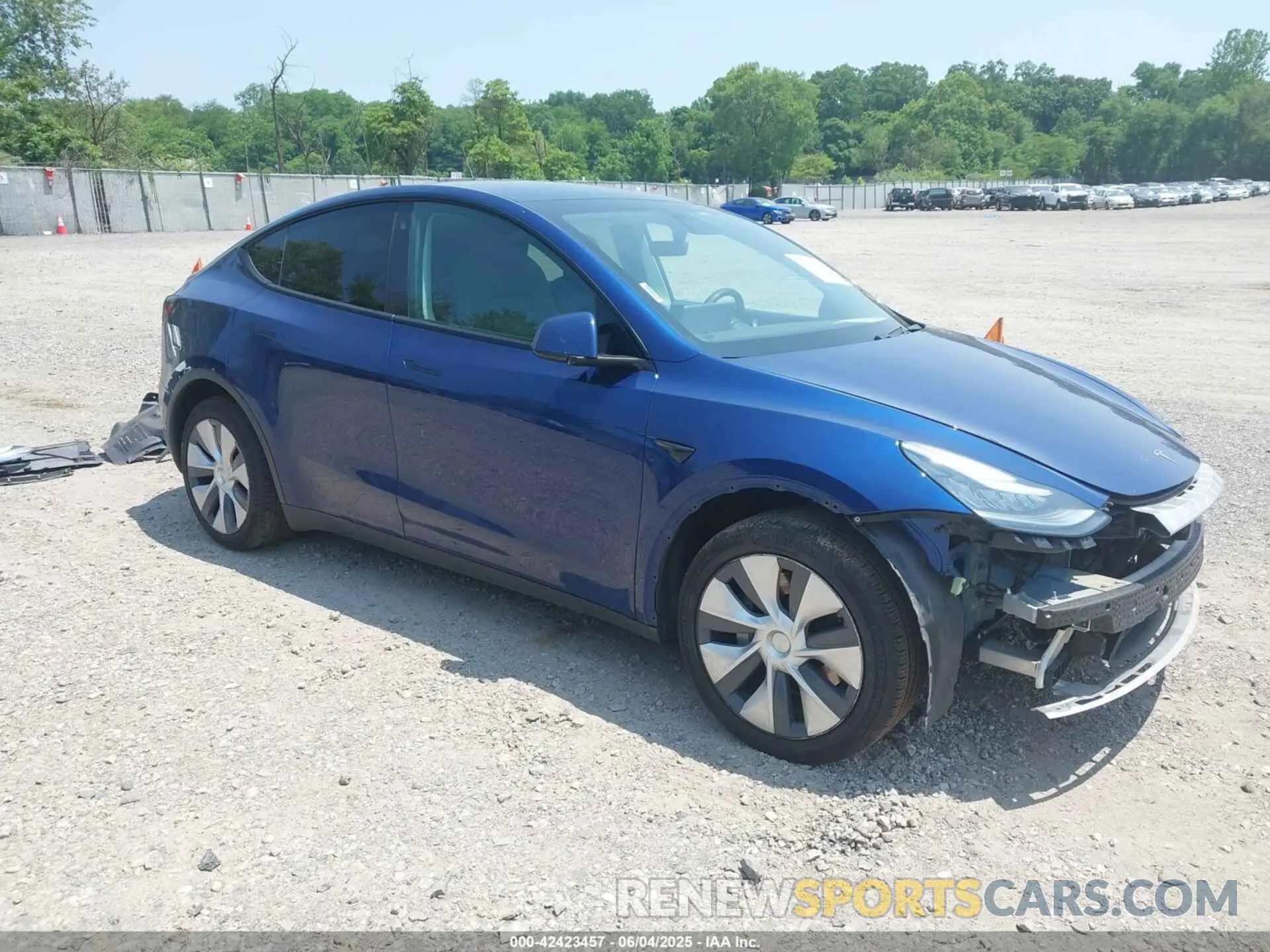 1 Photograph of a damaged car 5YJYGDEE4LF006867 TESLA MODEL Y 2020