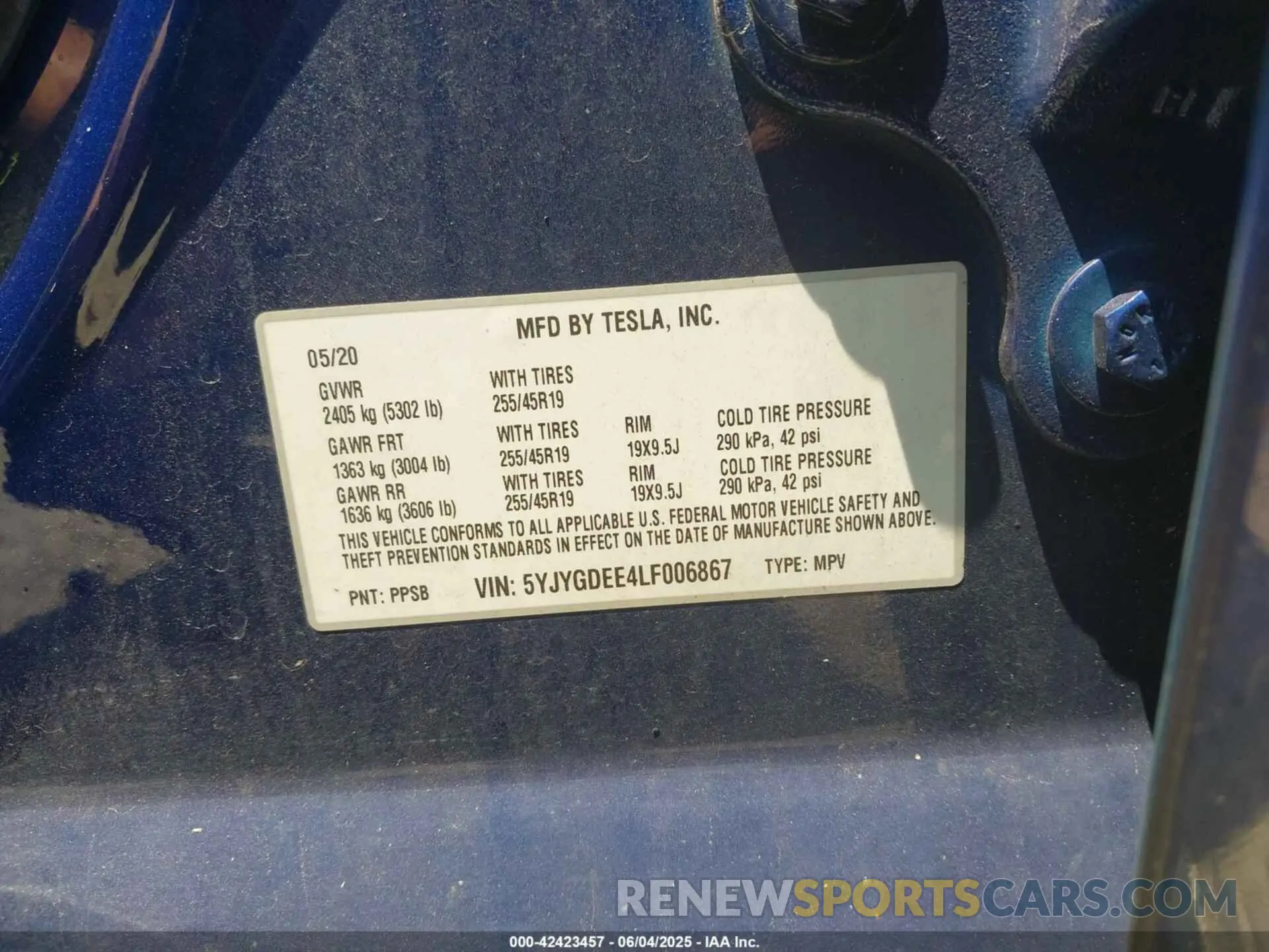 9 Photograph of a damaged car 5YJYGDEE4LF006867 TESLA MODEL Y 2020
