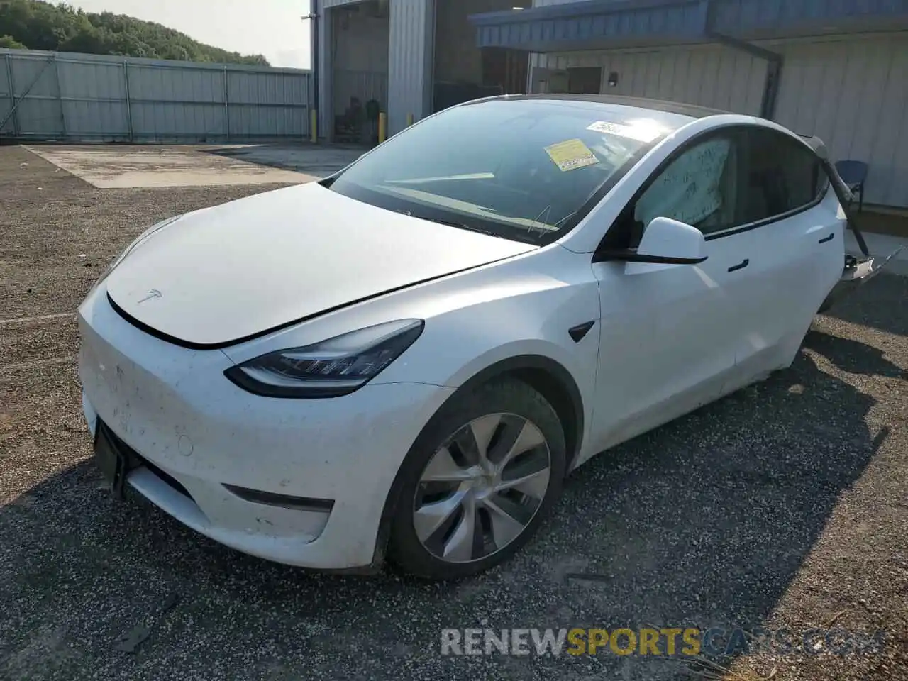 2 Photograph of a damaged car 5YJYGDEE4LF009106 TESLA MODEL Y 2020