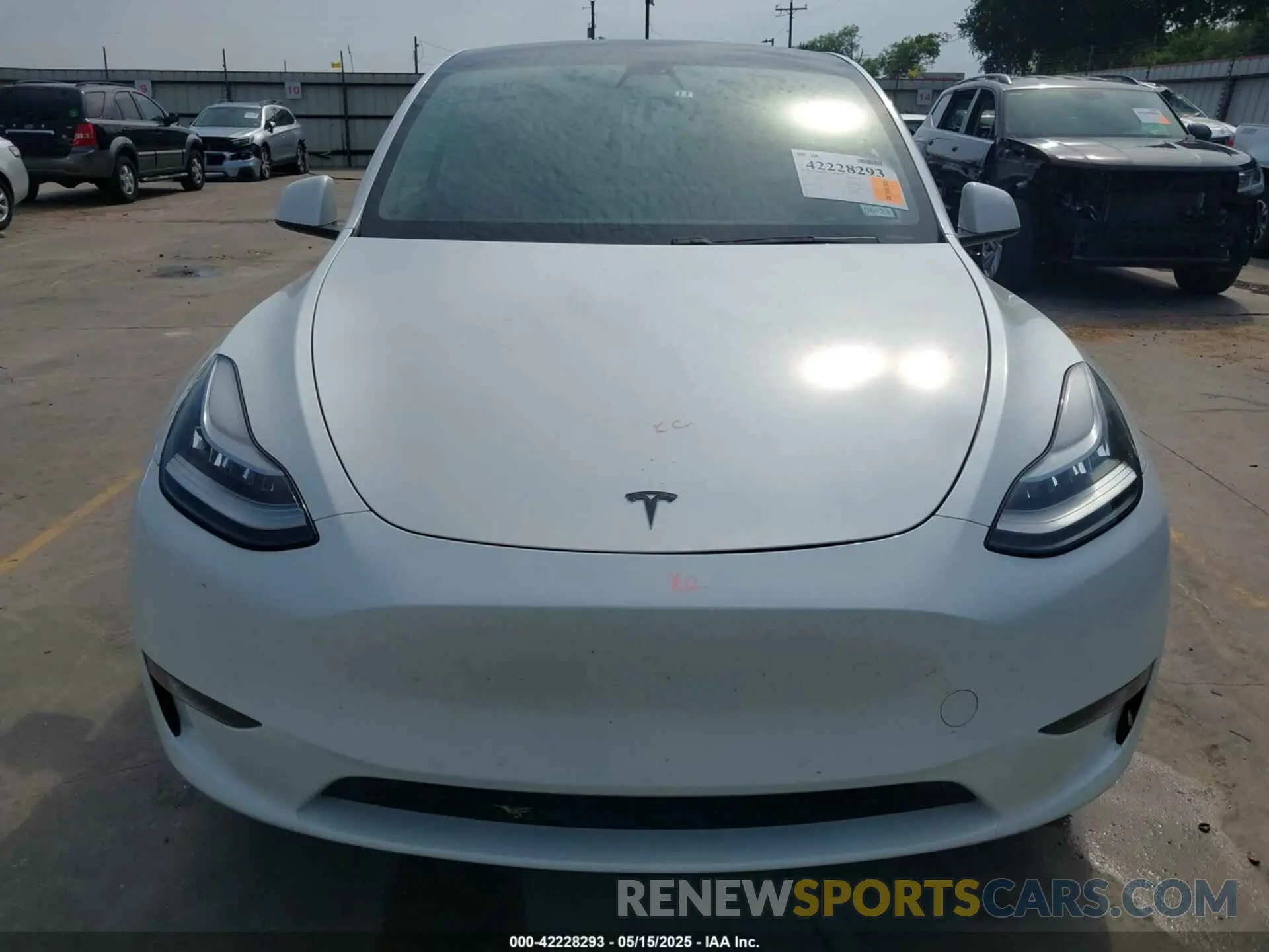 13 Photograph of a damaged car 5YJYGDEE4LF011275 TESLA MODEL Y 2020