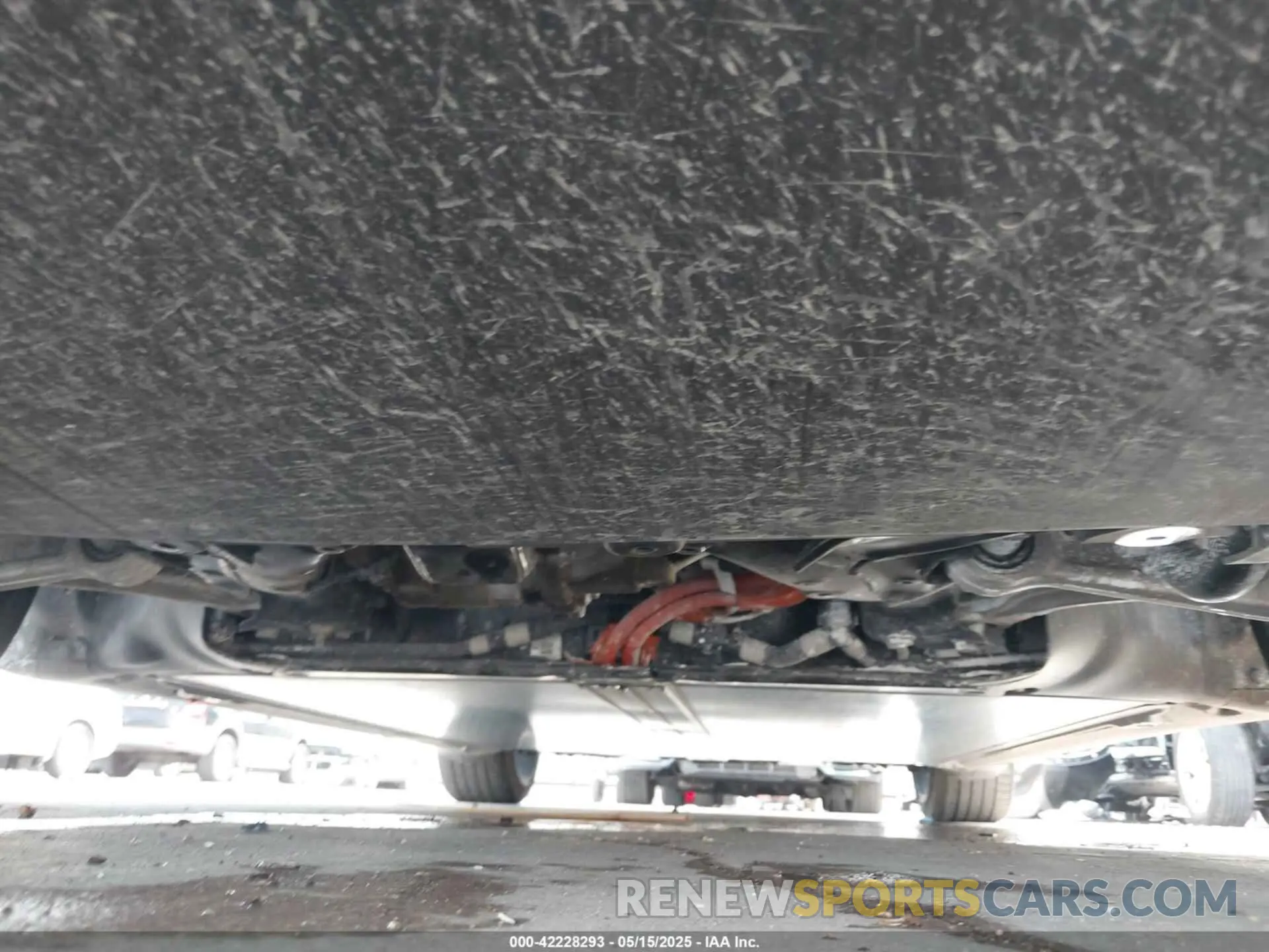 6 Photograph of a damaged car 5YJYGDEE4LF011275 TESLA MODEL Y 2020