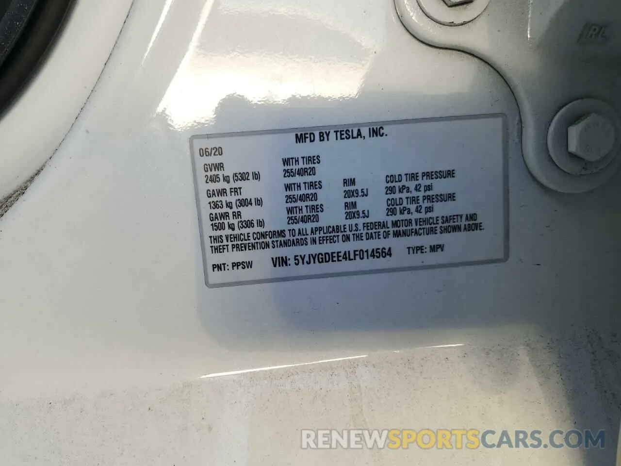 13 Photograph of a damaged car 5YJYGDEE4LF014564 TESLA MODEL Y 2020