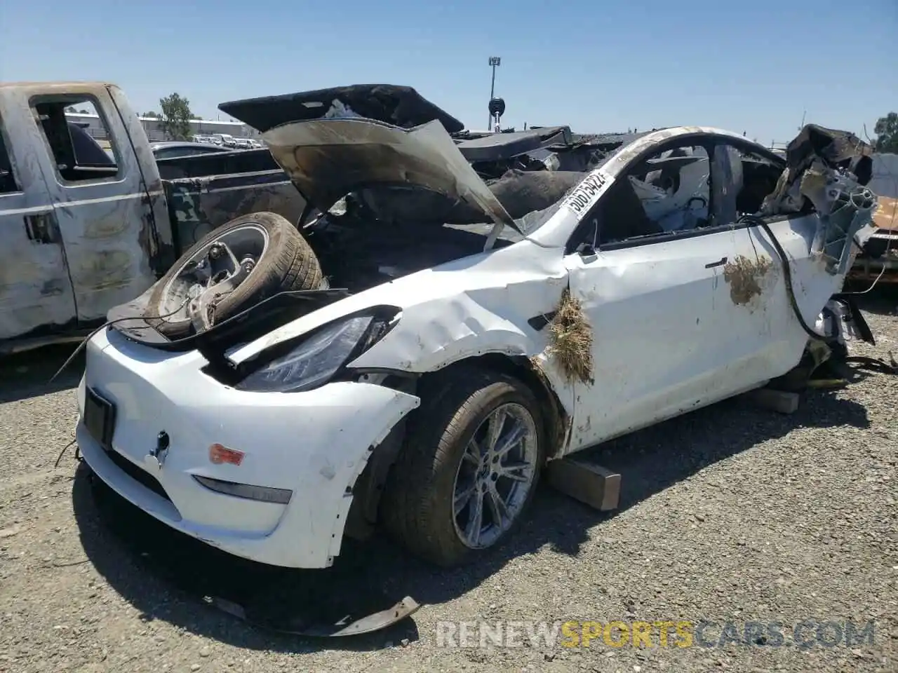 2 Photograph of a damaged car 5YJYGDEE4LF015410 TESLA MODEL Y 2020