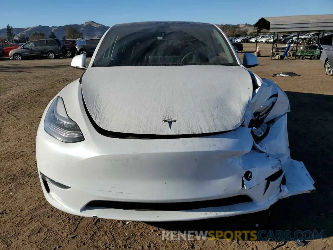 5 Photograph of a damaged car 5YJYGDEE4LF015455 TESLA MODEL Y 2020