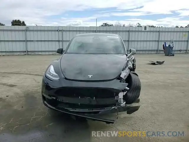 13 Photograph of a damaged car 5YJYGDEE4LF018274 TESLA MODEL Y 2020