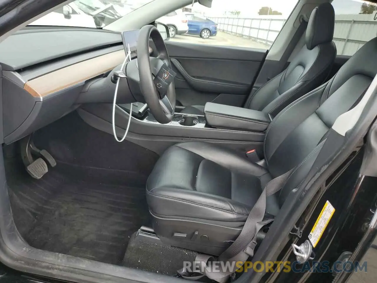 7 Photograph of a damaged car 5YJYGDEE4LF018274 TESLA MODEL Y 2020