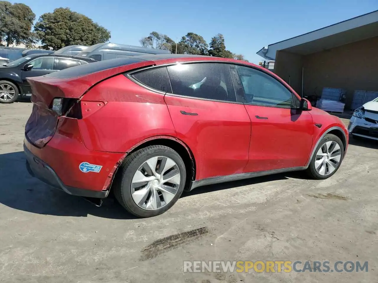 3 Photograph of a damaged car 5YJYGDEE4LF031669 TESLA MODEL Y 2020