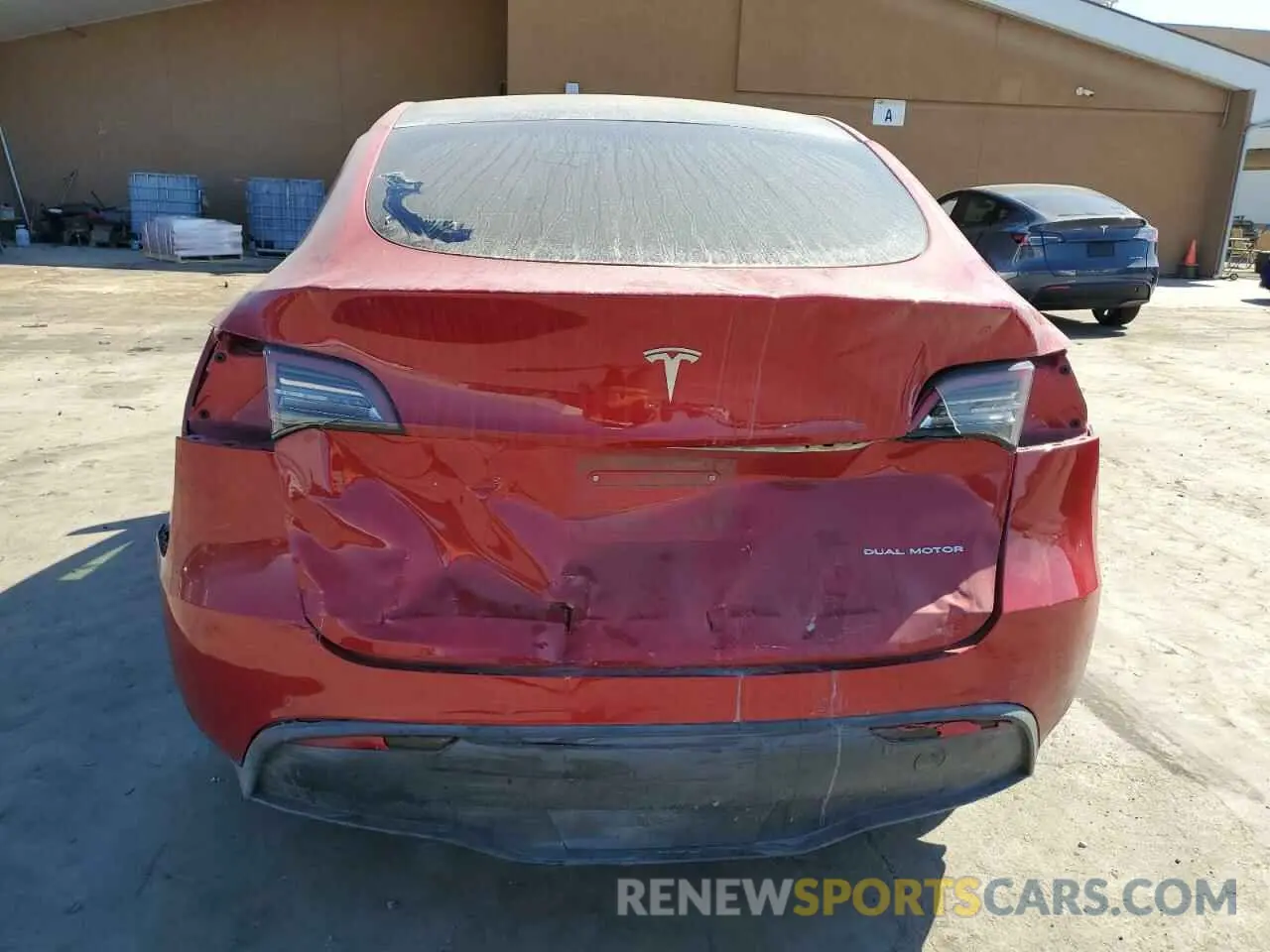 6 Photograph of a damaged car 5YJYGDEE4LF031669 TESLA MODEL Y 2020