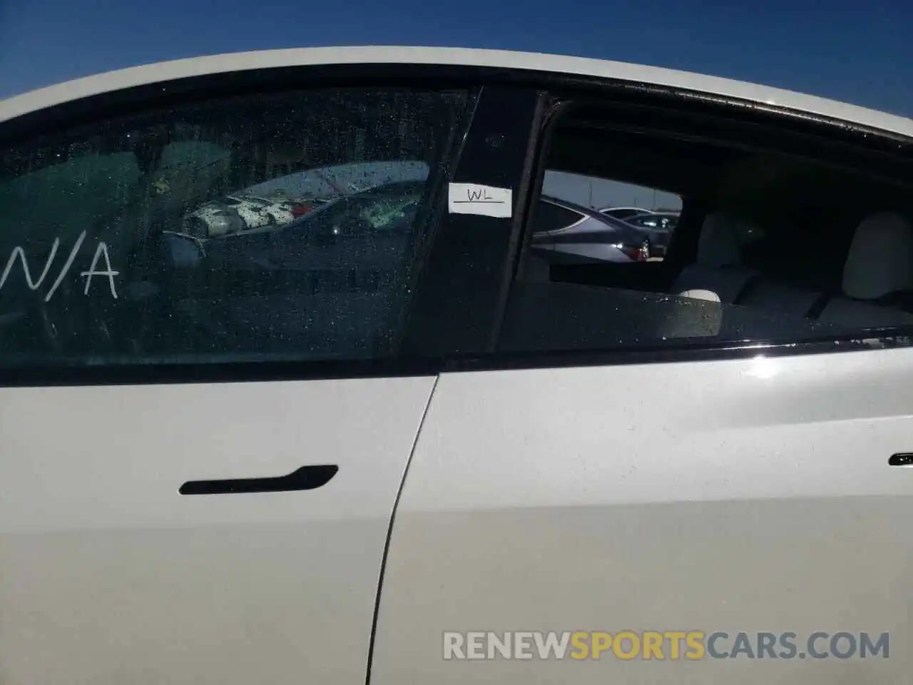 9 Photograph of a damaged car 5YJYGDEE4LF039531 TESLA MODEL Y 2020