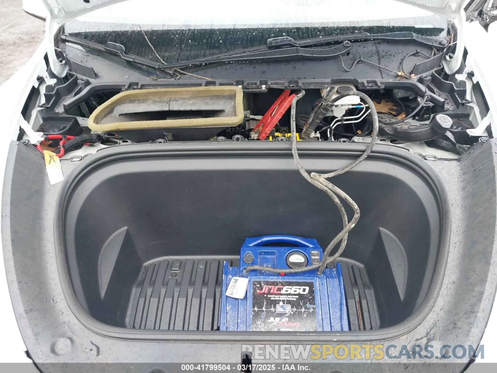 10 Photograph of a damaged car 5YJYGDEE4LF044843 TESLA MODEL Y 2020