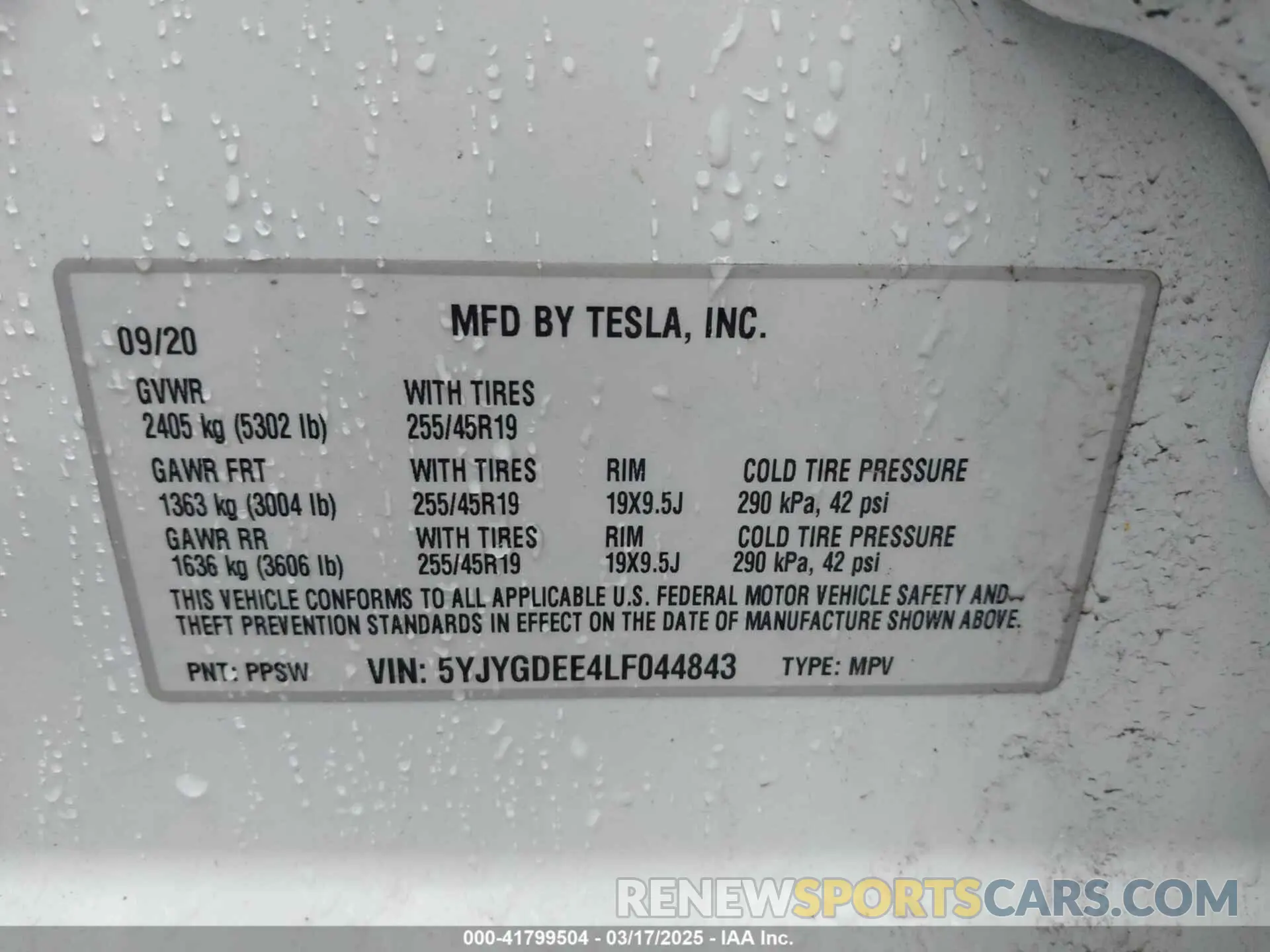 9 Photograph of a damaged car 5YJYGDEE4LF044843 TESLA MODEL Y 2020