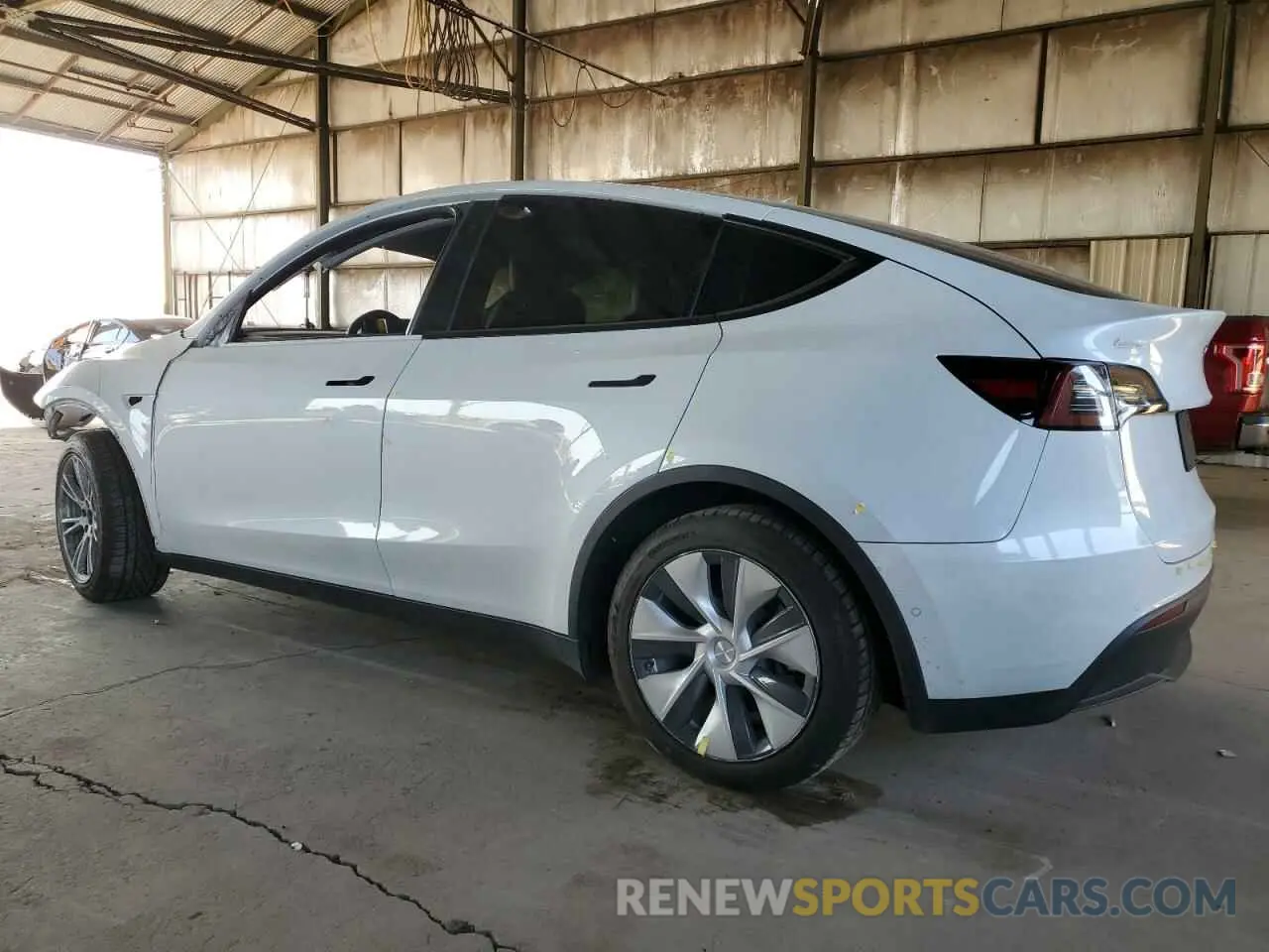2 Photograph of a damaged car 5YJYGDEE5LF009342 TESLA MODEL Y 2020