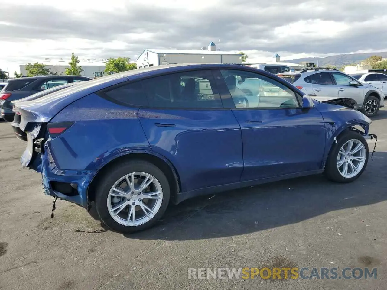 3 Photograph of a damaged car 5YJYGDEE5LF010247 TESLA MODEL Y 2020