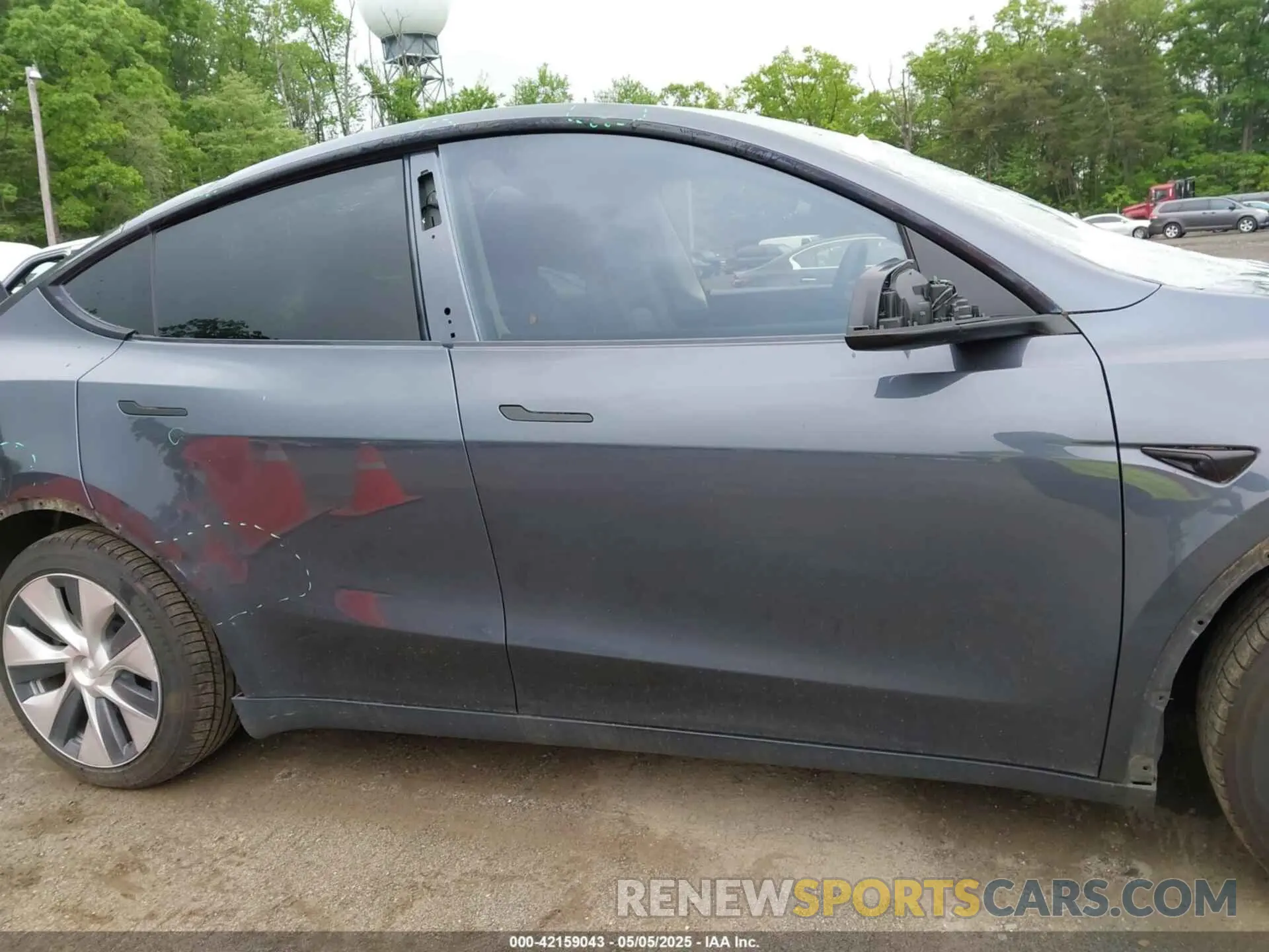 14 Photograph of a damaged car 5YJYGDEE5LF013245 TESLA MODEL Y 2020