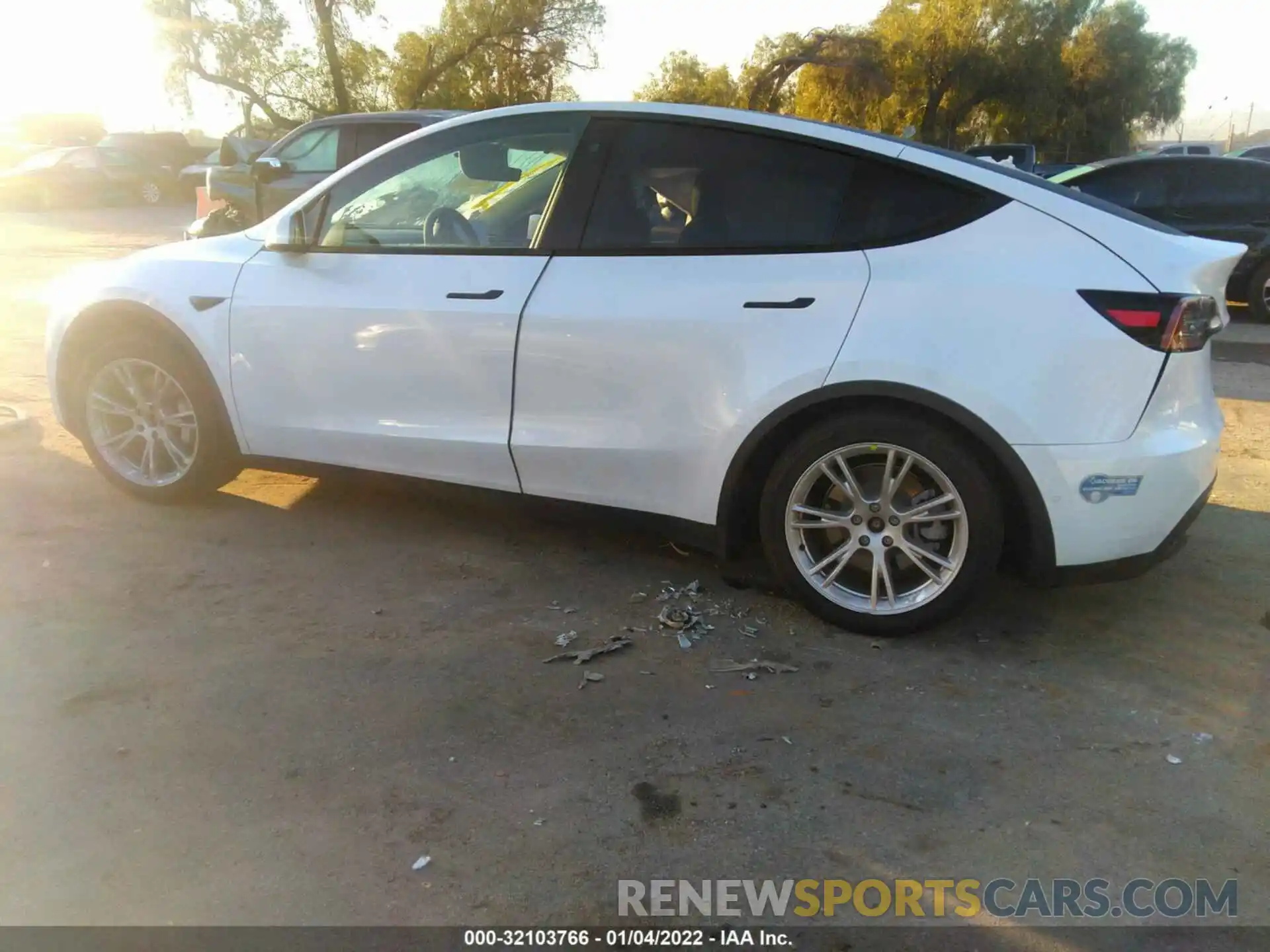 3 Photograph of a damaged car 5YJYGDEE5LF026612 TESLA MODEL Y 2020