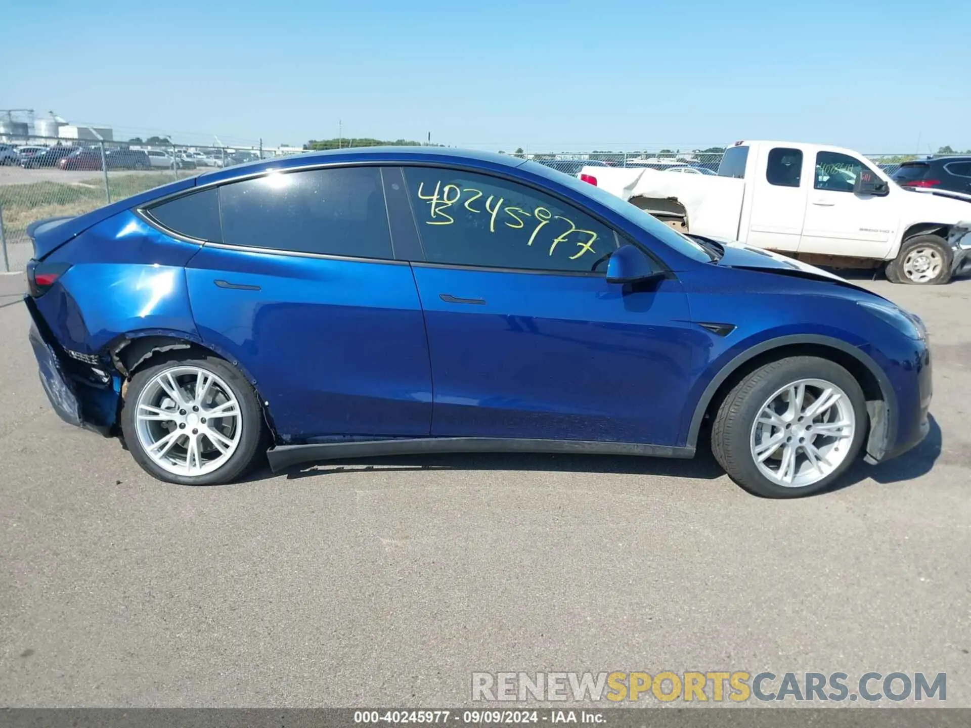 13 Photograph of a damaged car 5YJYGDEE5LF035228 TESLA MODEL Y 2020