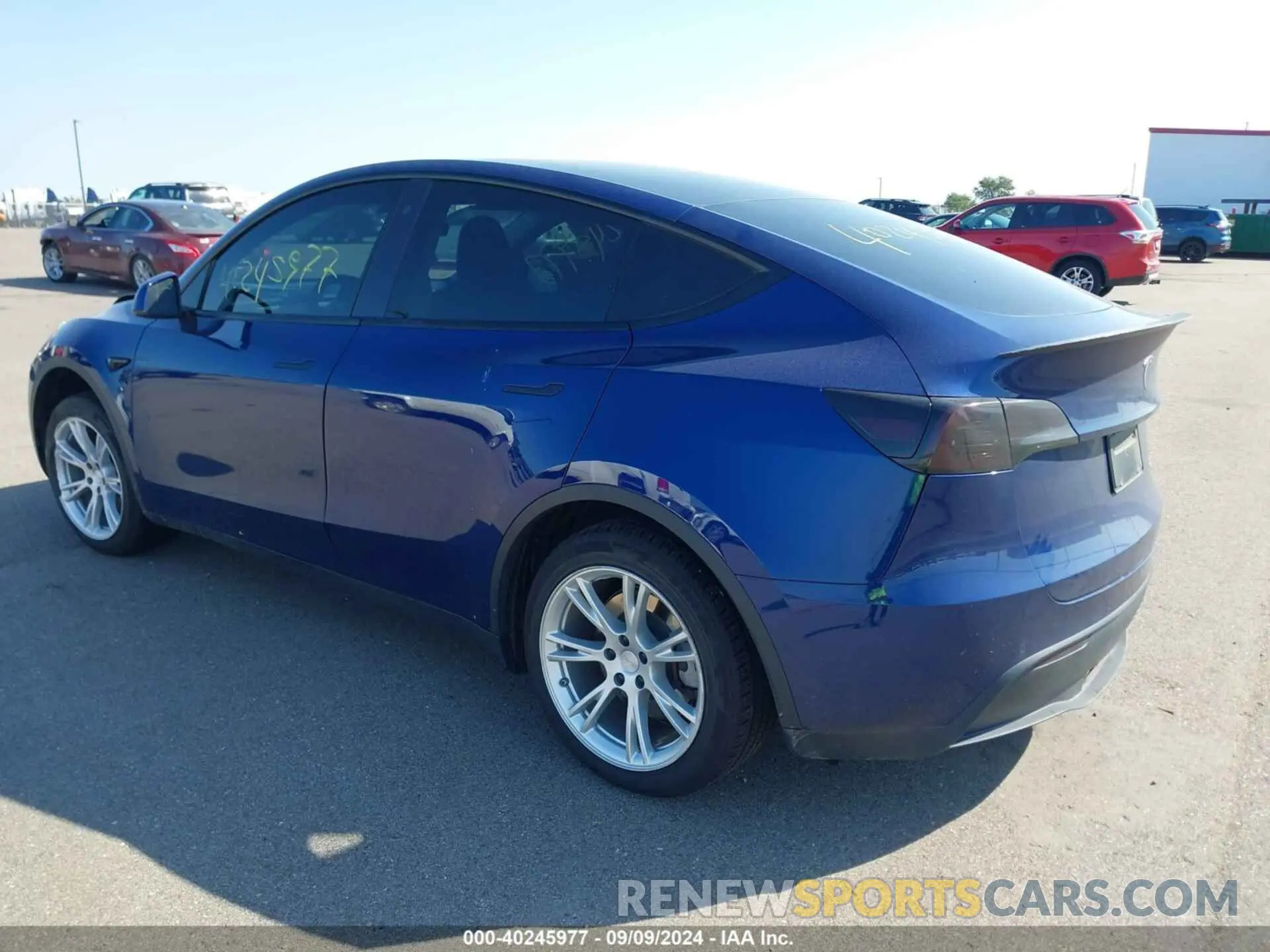 3 Photograph of a damaged car 5YJYGDEE5LF035228 TESLA MODEL Y 2020