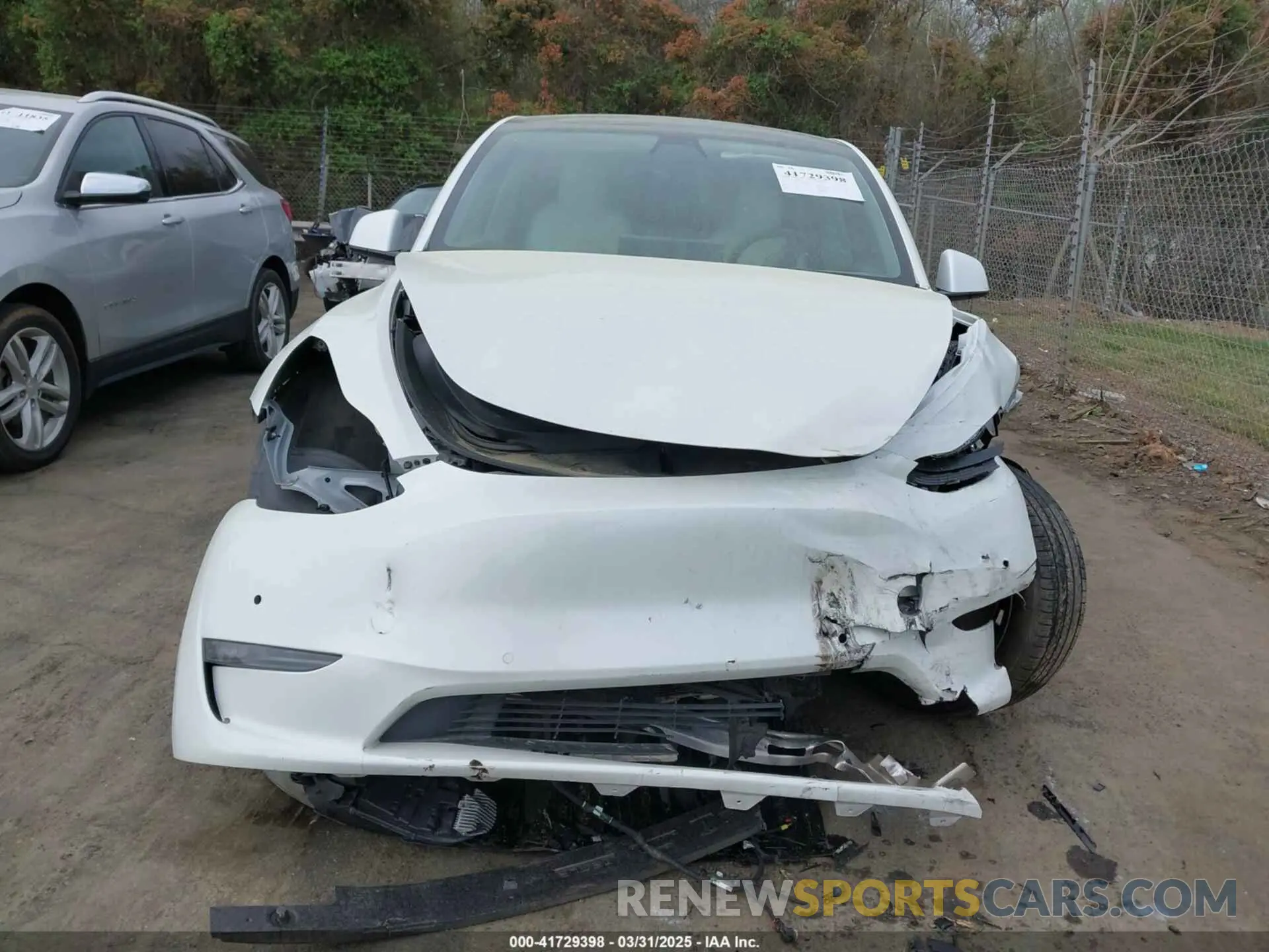 11 Photograph of a damaged car 5YJYGDEE5LF037156 TESLA MODEL Y 2020