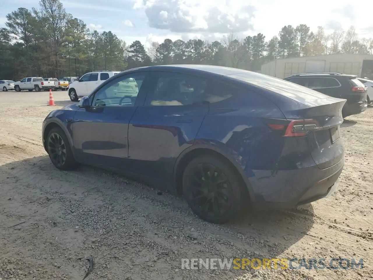 2 Photograph of a damaged car 5YJYGDEE5LF040042 TESLA MODEL Y 2020