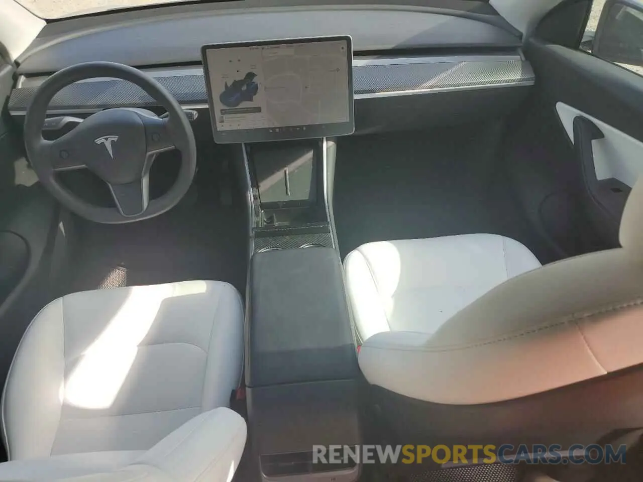 8 Photograph of a damaged car 5YJYGDEE5LF040042 TESLA MODEL Y 2020