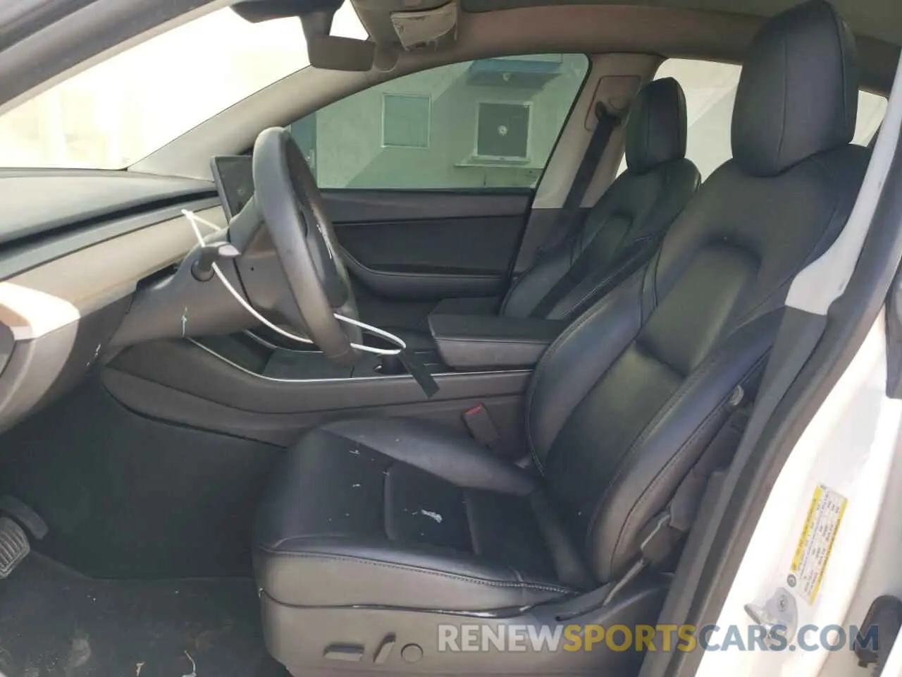 7 Photograph of a damaged car 5YJYGDEE5LF040347 TESLA MODEL Y 2020