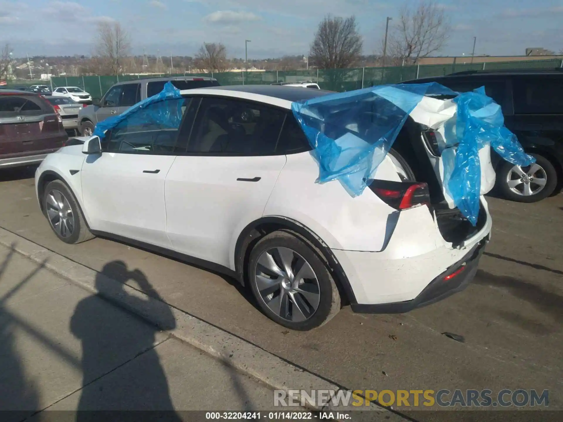 3 Photograph of a damaged car 5YJYGDEE5LF049257 TESLA MODEL Y 2020