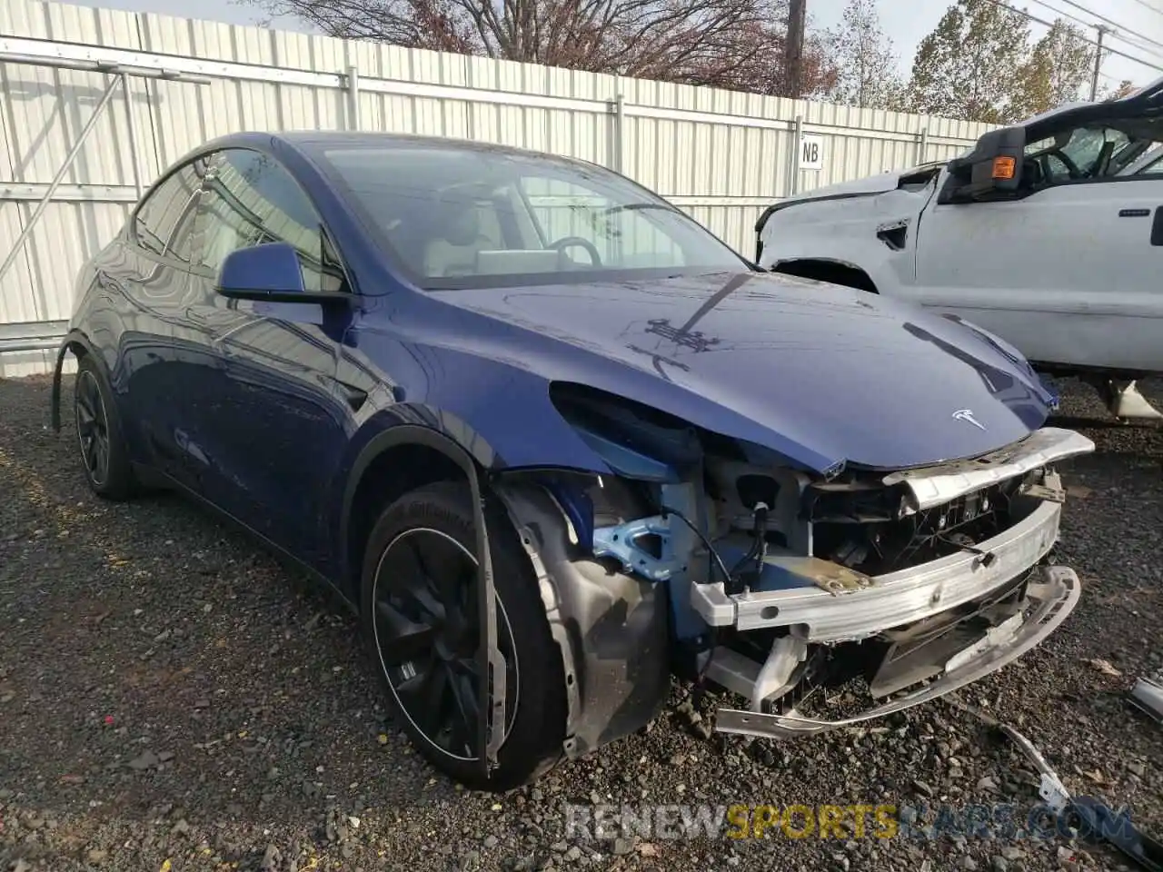 1 Photograph of a damaged car 5YJYGDEE6LF011679 TESLA MODEL Y 2020