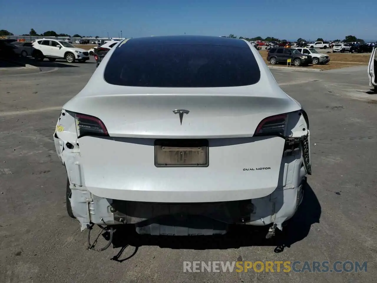 6 Photograph of a damaged car 5YJYGDEE6LF018602 TESLA MODEL Y 2020