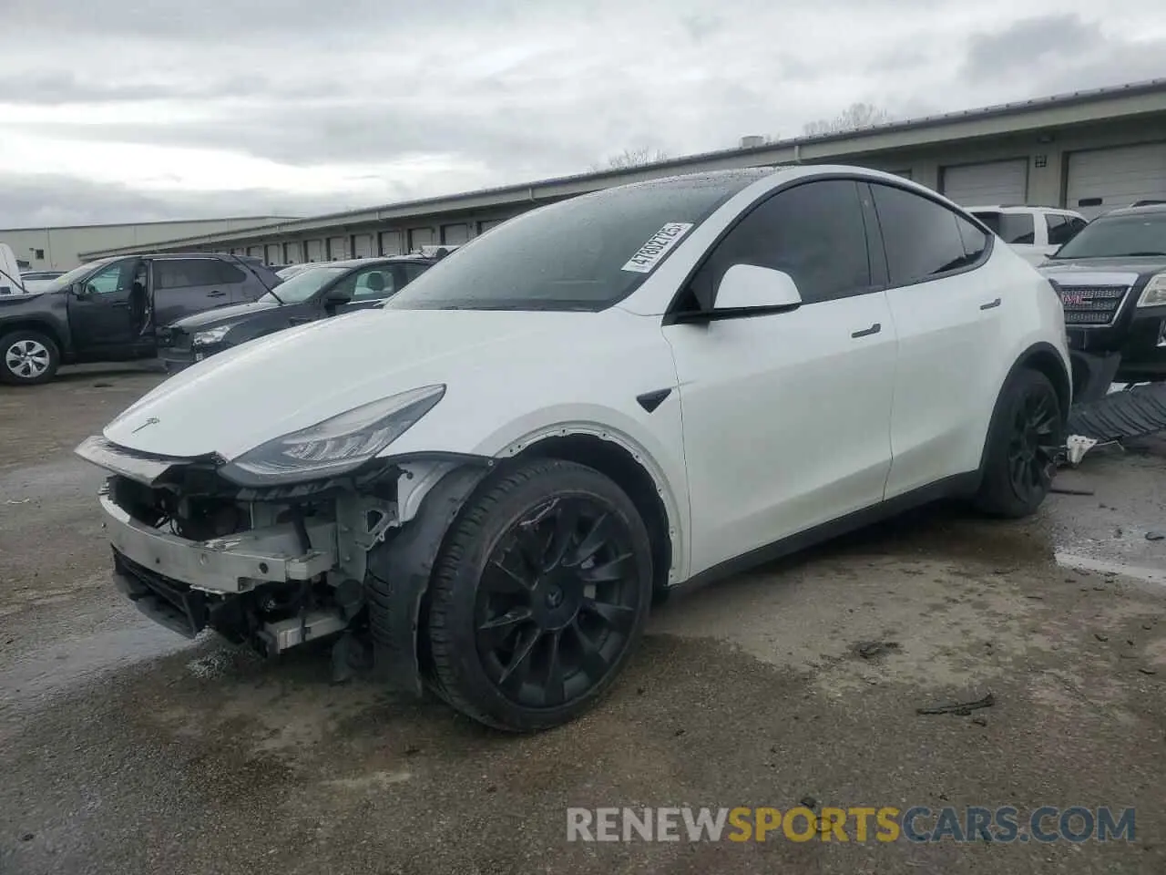 1 Photograph of a damaged car 5YJYGDEE6LF021273 TESLA MODEL Y 2020