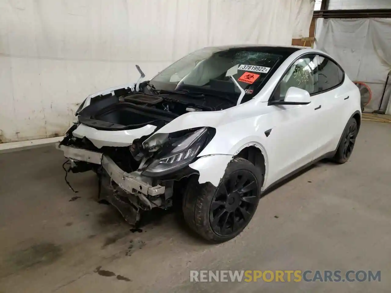 2 Photograph of a damaged car 5YJYGDEE6LF022066 TESLA MODEL Y 2020