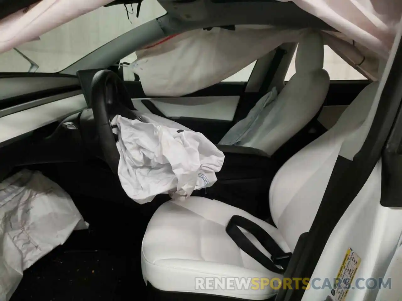 5 Photograph of a damaged car 5YJYGDEE6LF022066 TESLA MODEL Y 2020