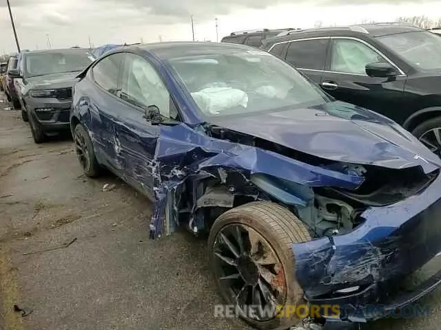 10 Photograph of a damaged car 5YJYGDEE6LF024397 TESLA MODEL Y 2020