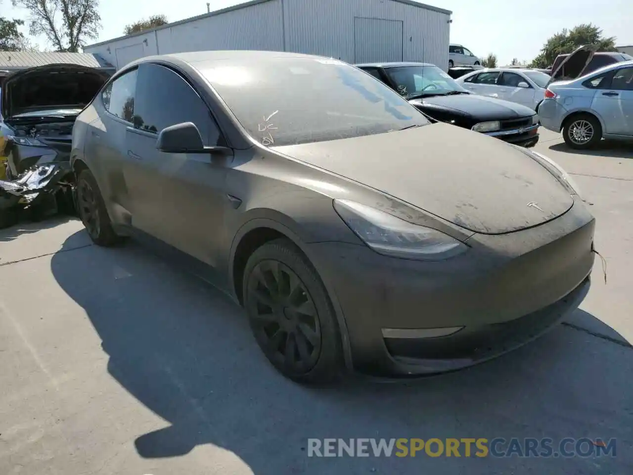 1 Photograph of a damaged car 5YJYGDEE6LF036307 TESLA MODEL Y 2020