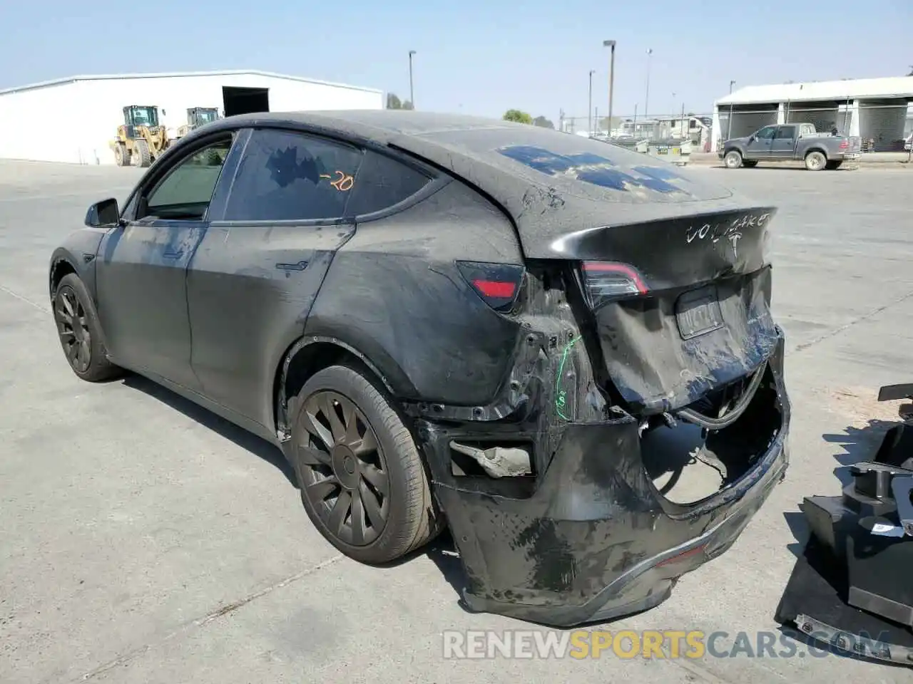 3 Photograph of a damaged car 5YJYGDEE6LF036307 TESLA MODEL Y 2020