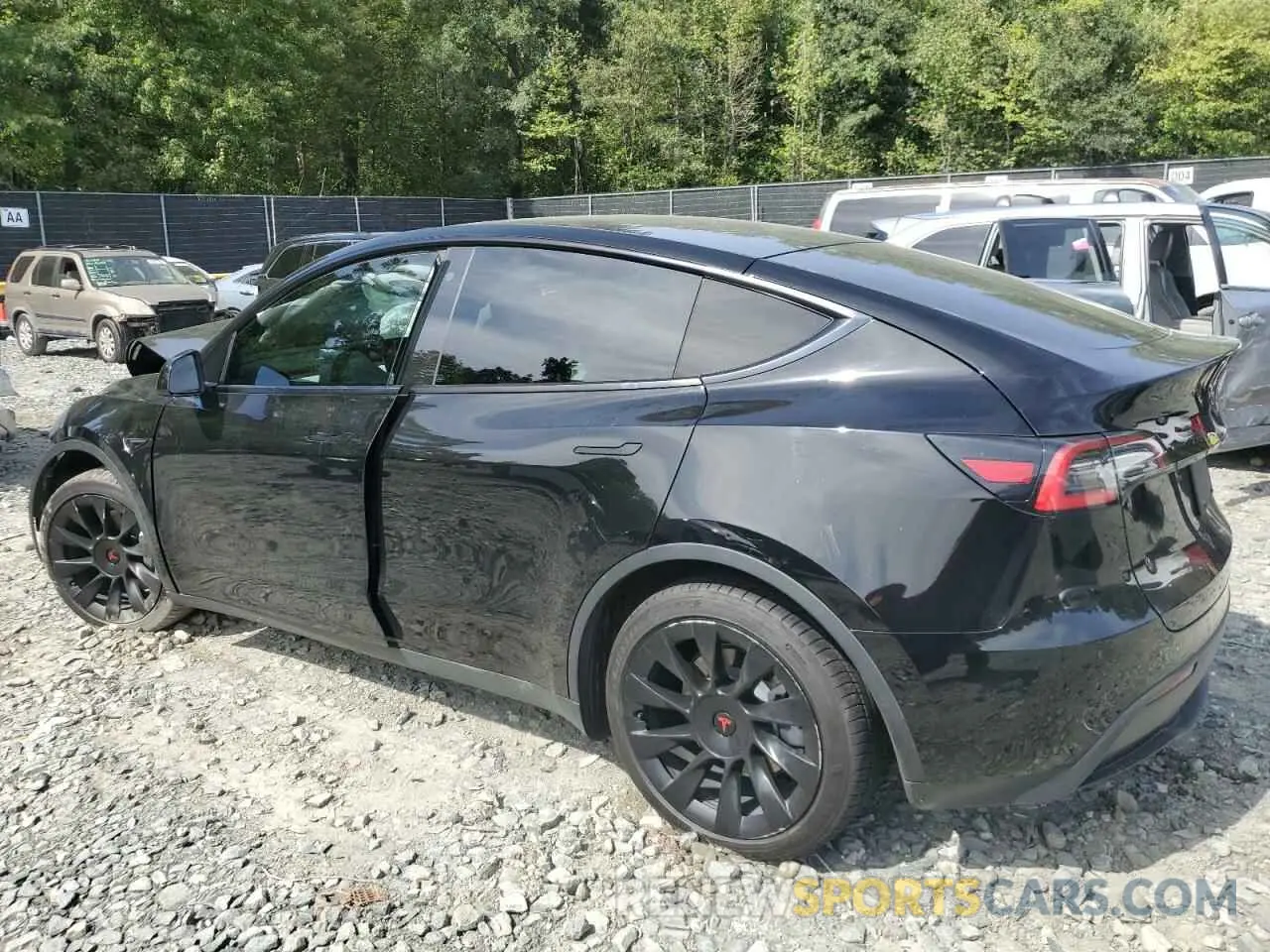 2 Photograph of a damaged car 5YJYGDEE6LF043550 TESLA MODEL Y 2020