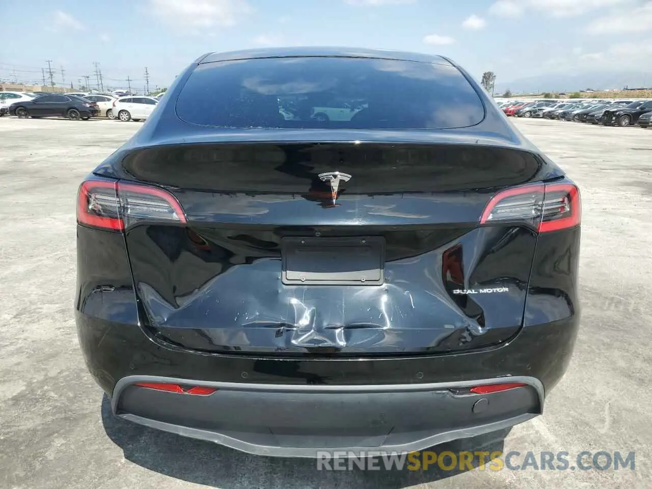 6 Photograph of a damaged car 5YJYGDEE6LF051549 TESLA MODEL Y 2020