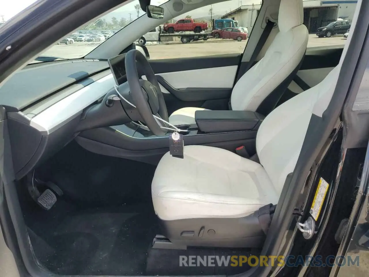 7 Photograph of a damaged car 5YJYGDEE6LF051549 TESLA MODEL Y 2020