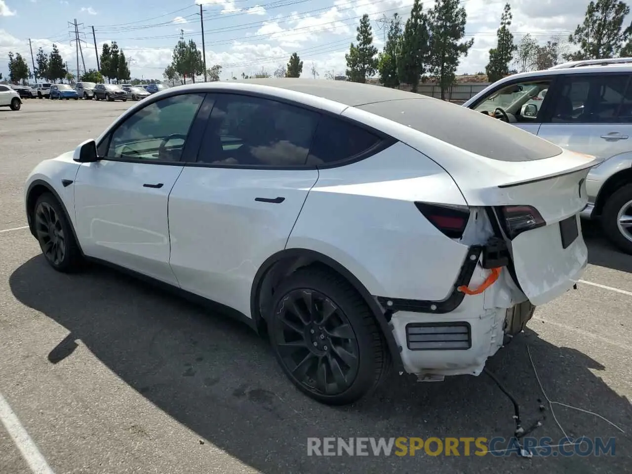 2 Photograph of a damaged car 5YJYGDEE6LF059019 TESLA MODEL Y 2020