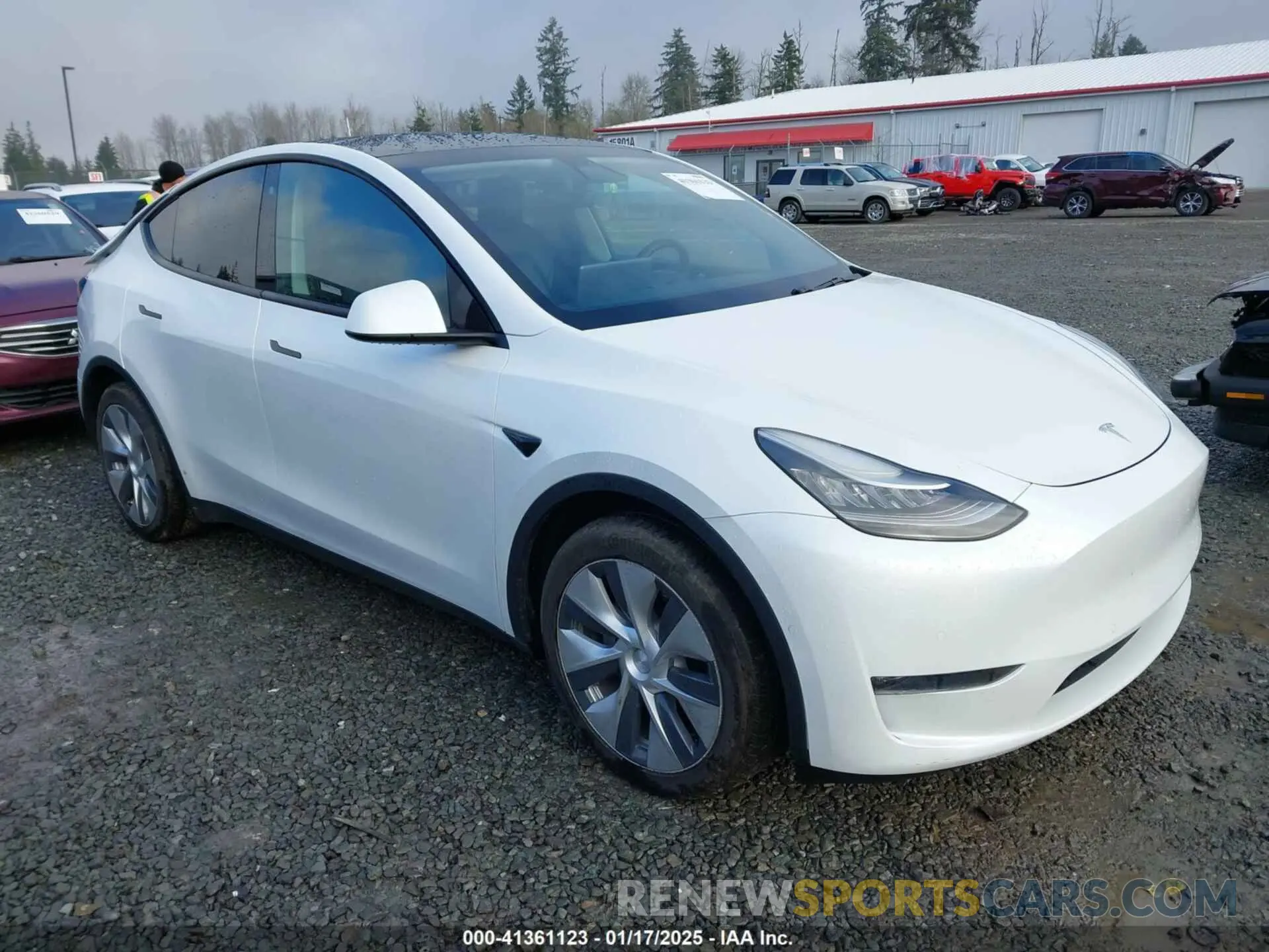 1 Photograph of a damaged car 5YJYGDEE7LF010525 TESLA MODEL Y 2020
