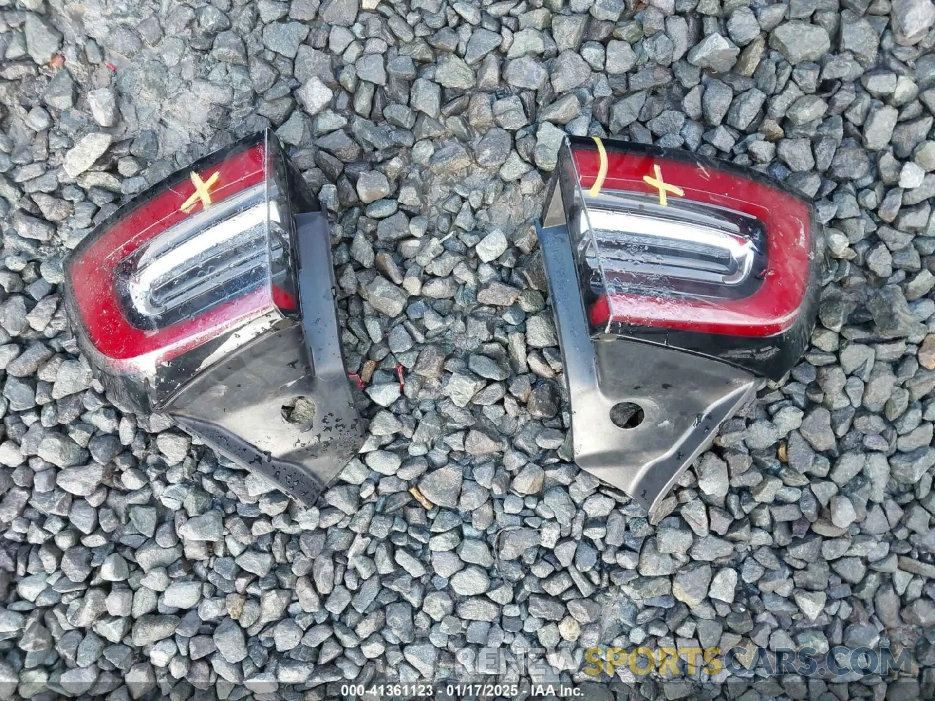 12 Photograph of a damaged car 5YJYGDEE7LF010525 TESLA MODEL Y 2020