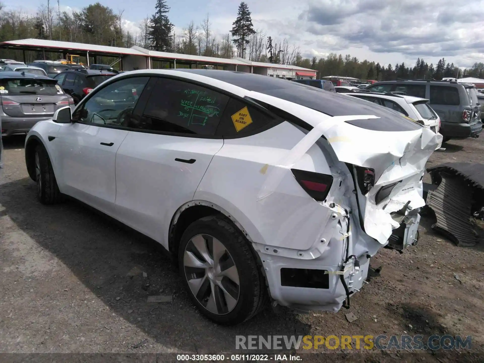 3 Photograph of a damaged car 5YJYGDEE7LF015160 TESLA MODEL Y 2020