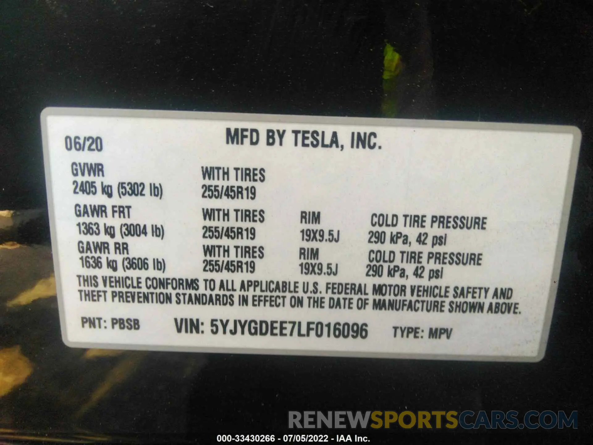 9 Photograph of a damaged car 5YJYGDEE7LF016096 TESLA MODEL Y 2020