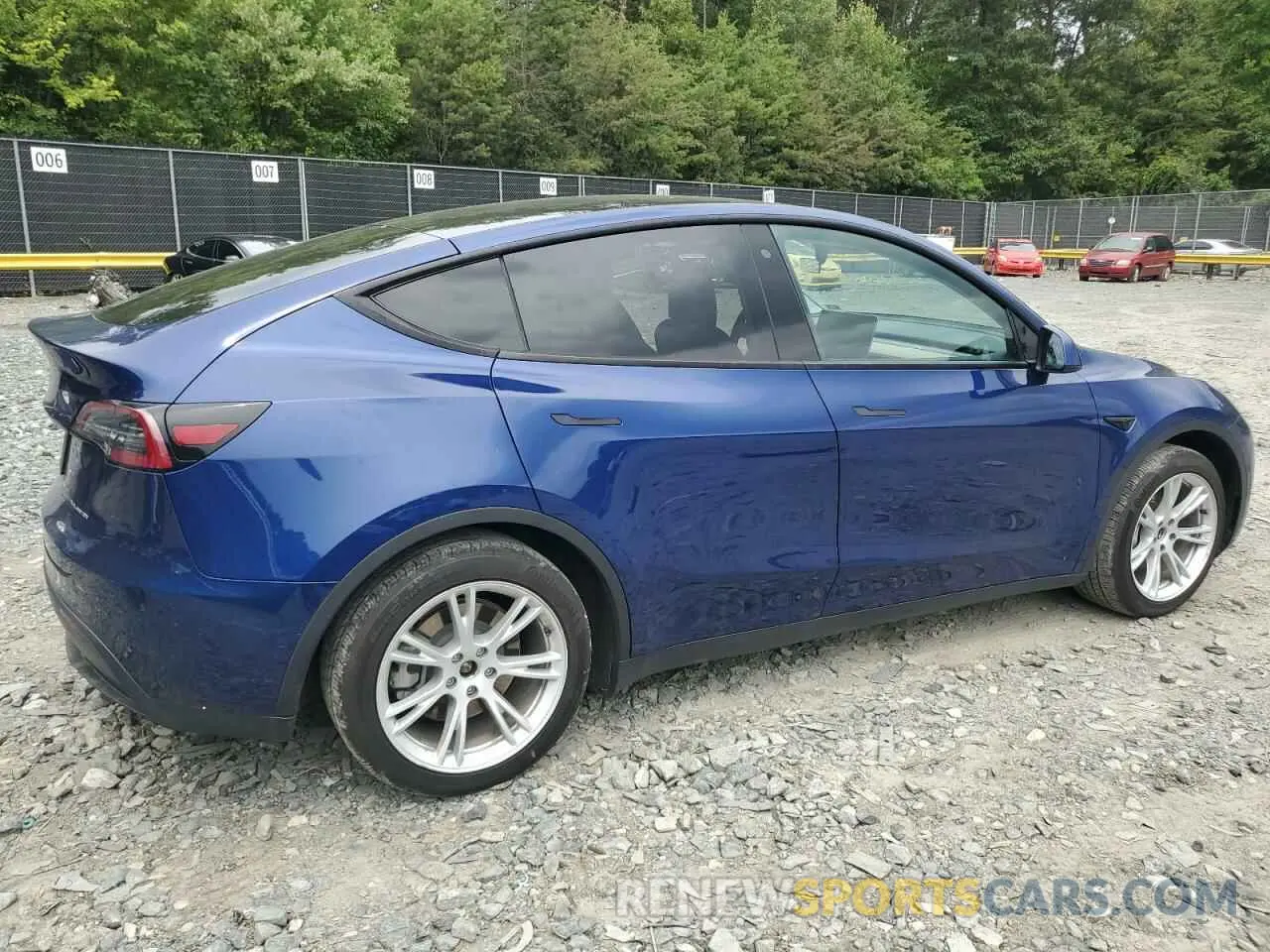 3 Photograph of a damaged car 5YJYGDEE7LF016695 TESLA MODEL Y 2020