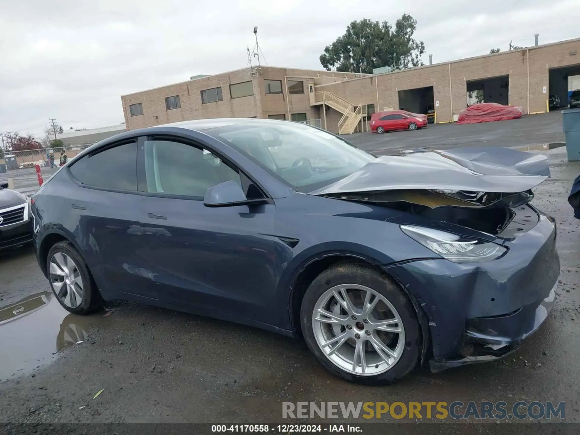 12 Photograph of a damaged car 5YJYGDEE7LF030080 TESLA MODEL Y 2020