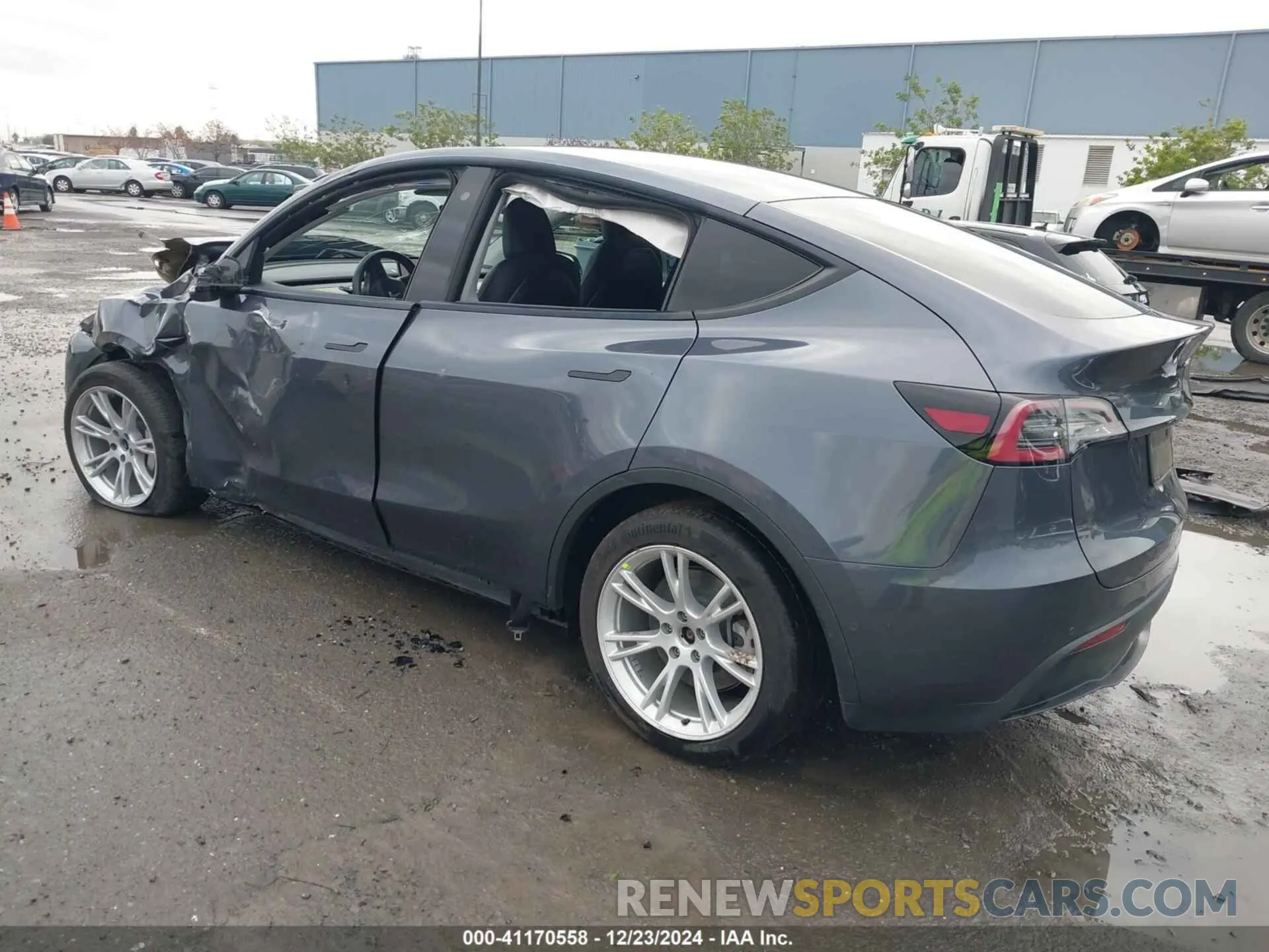 3 Photograph of a damaged car 5YJYGDEE7LF030080 TESLA MODEL Y 2020