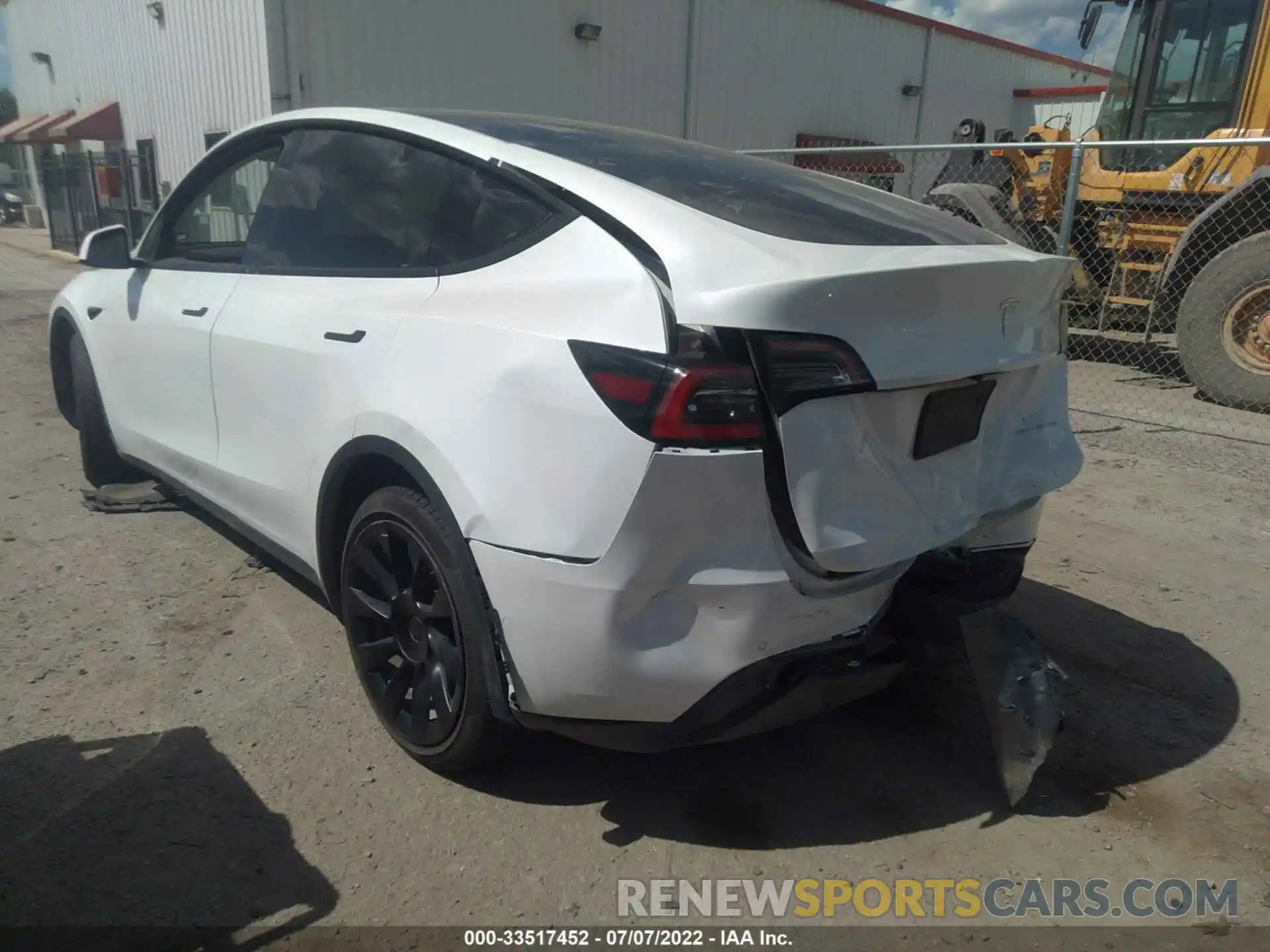 3 Photograph of a damaged car 5YJYGDEE7LF036221 TESLA MODEL Y 2020